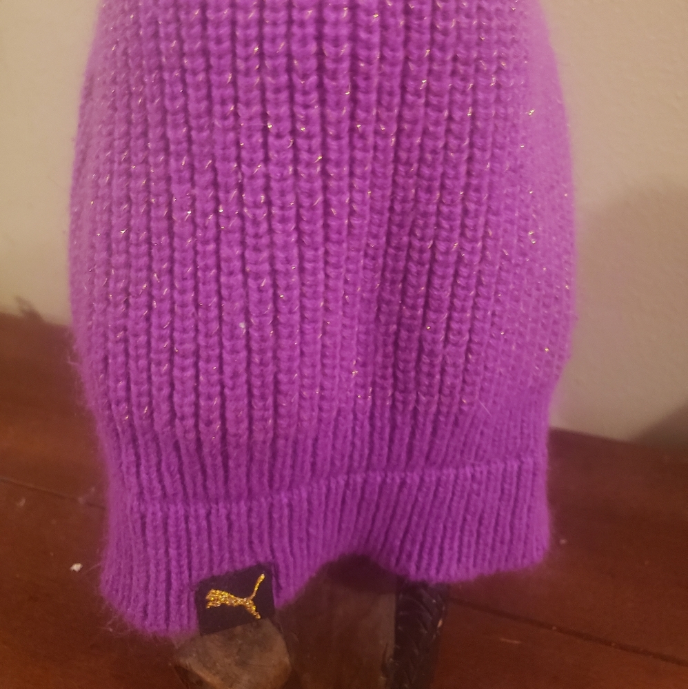 Purple puma stocking hat box 6